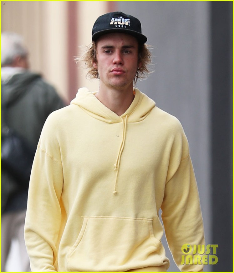 justin bieber goes to the spa 08