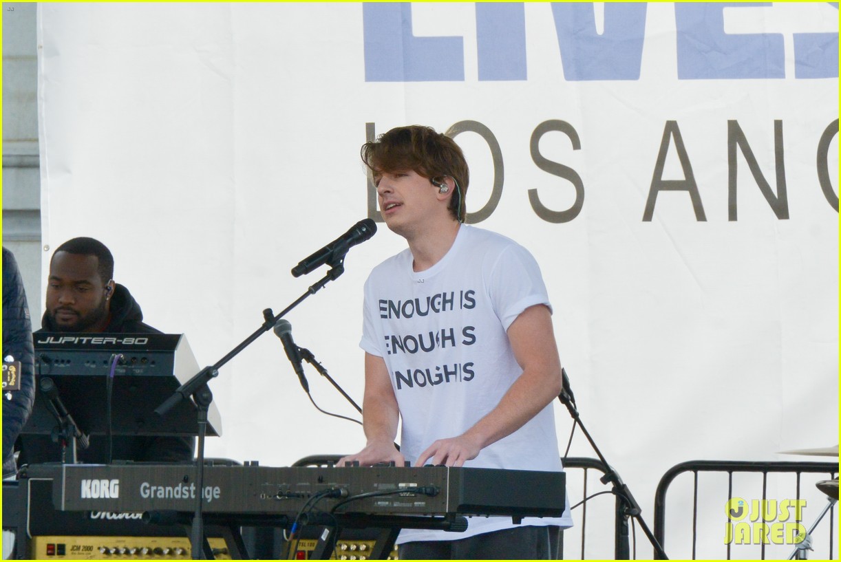 charlie puth willow smith march for our lives 15