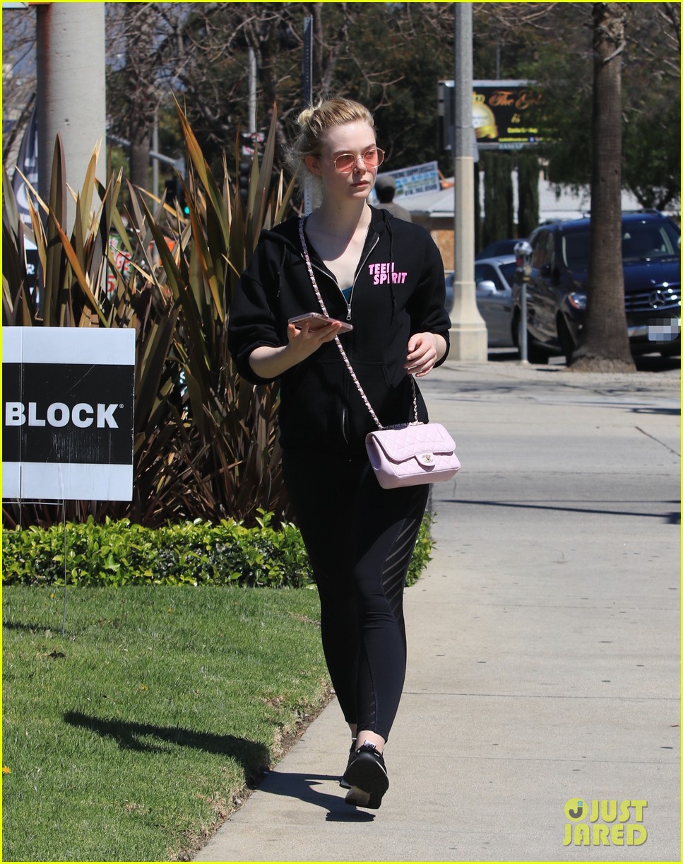 elle fanning is all smiles for ice cream date with male friend 10