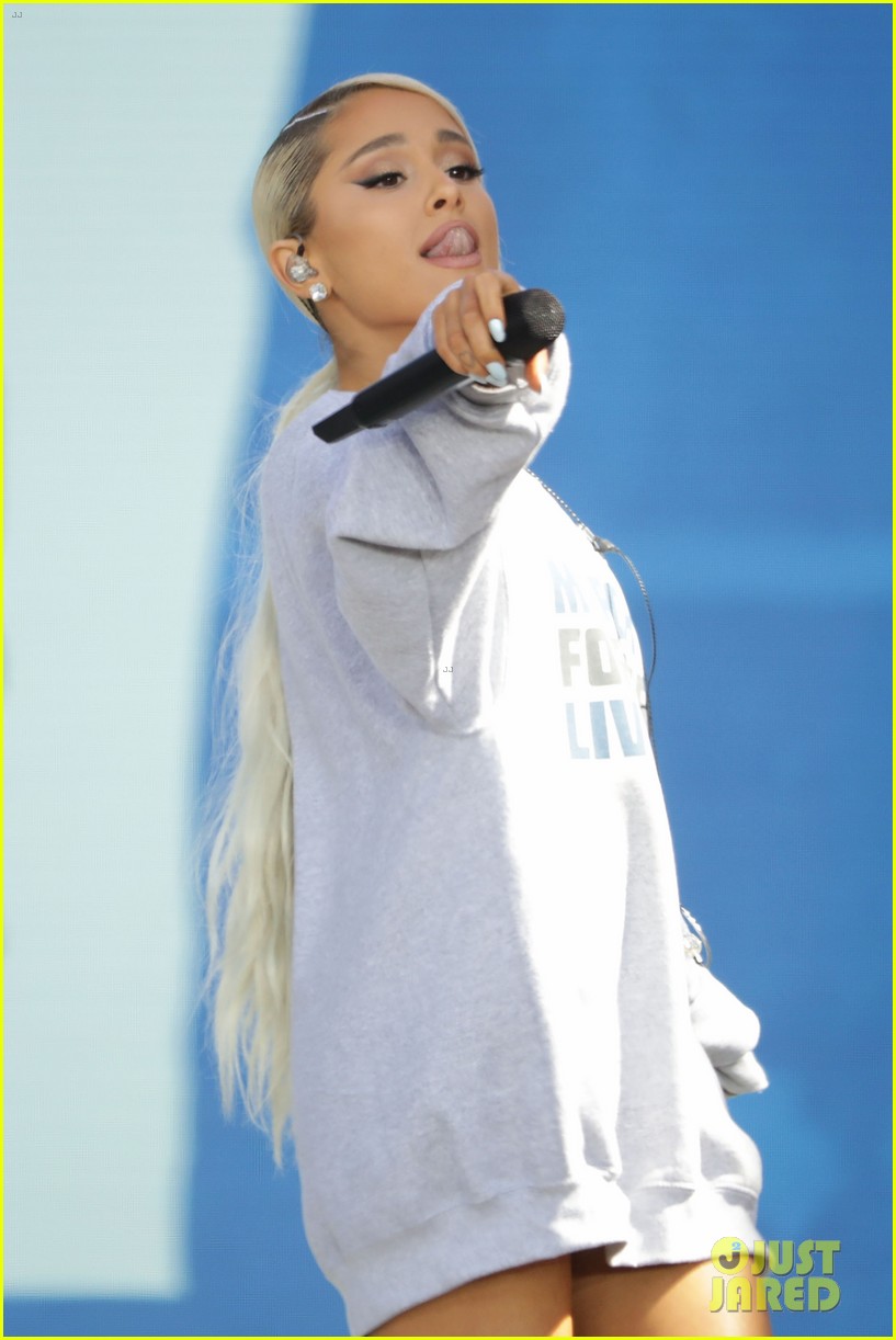 ariana grande march for our lives 08