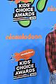 the flashs grant gustin shows off his style at kids choice awards 2018 02