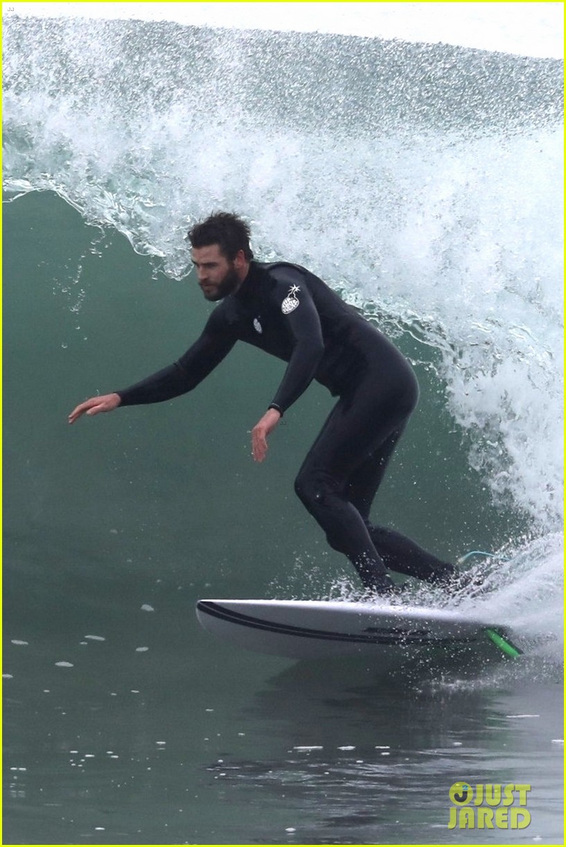 liam hemsworth puts surfing skills on display in malibu 08