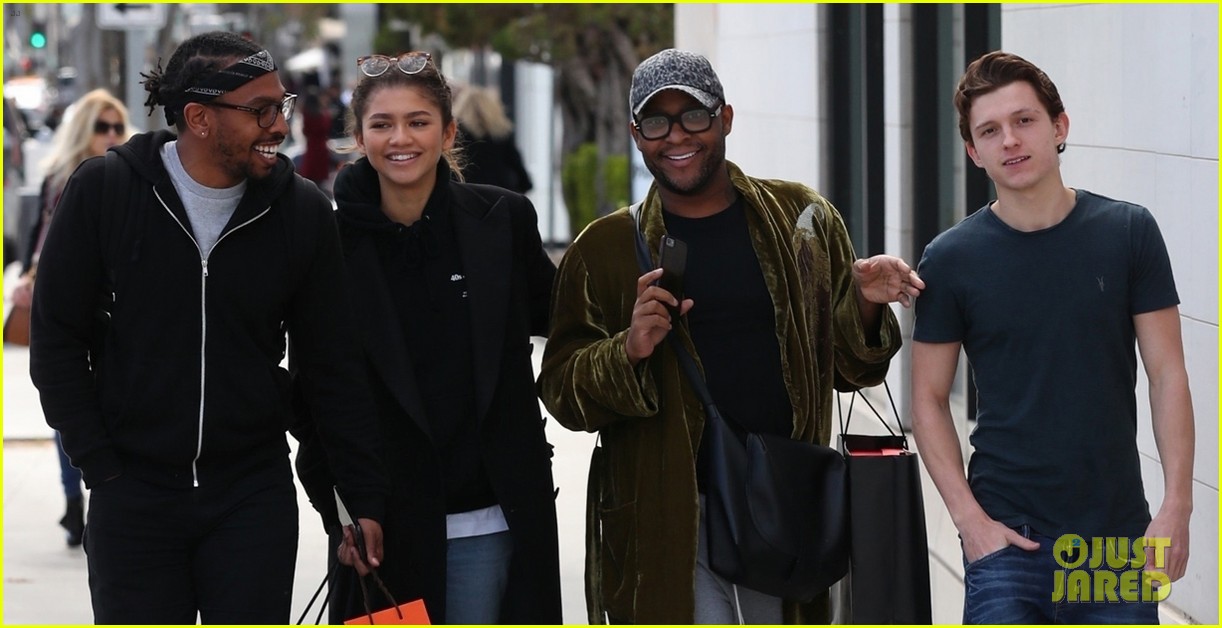 zendaya is all smiles while out with tom holland in beverly hills 04