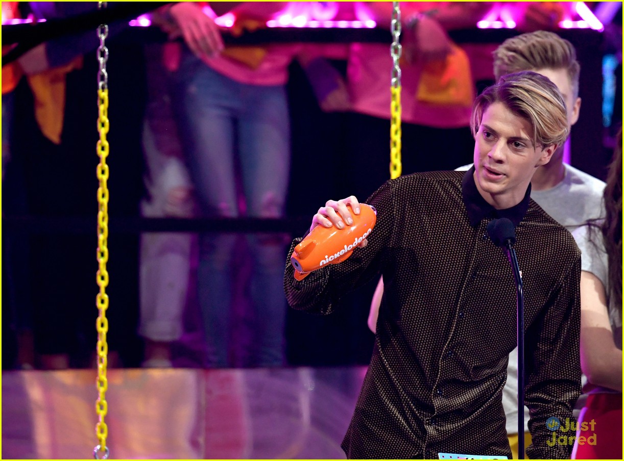 jace norman win kcas fave tv actor 03