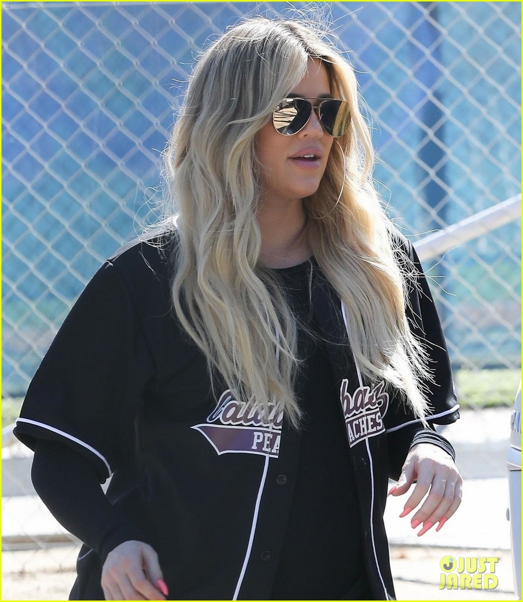 kardashian jenner sisters softball game keeping up 02