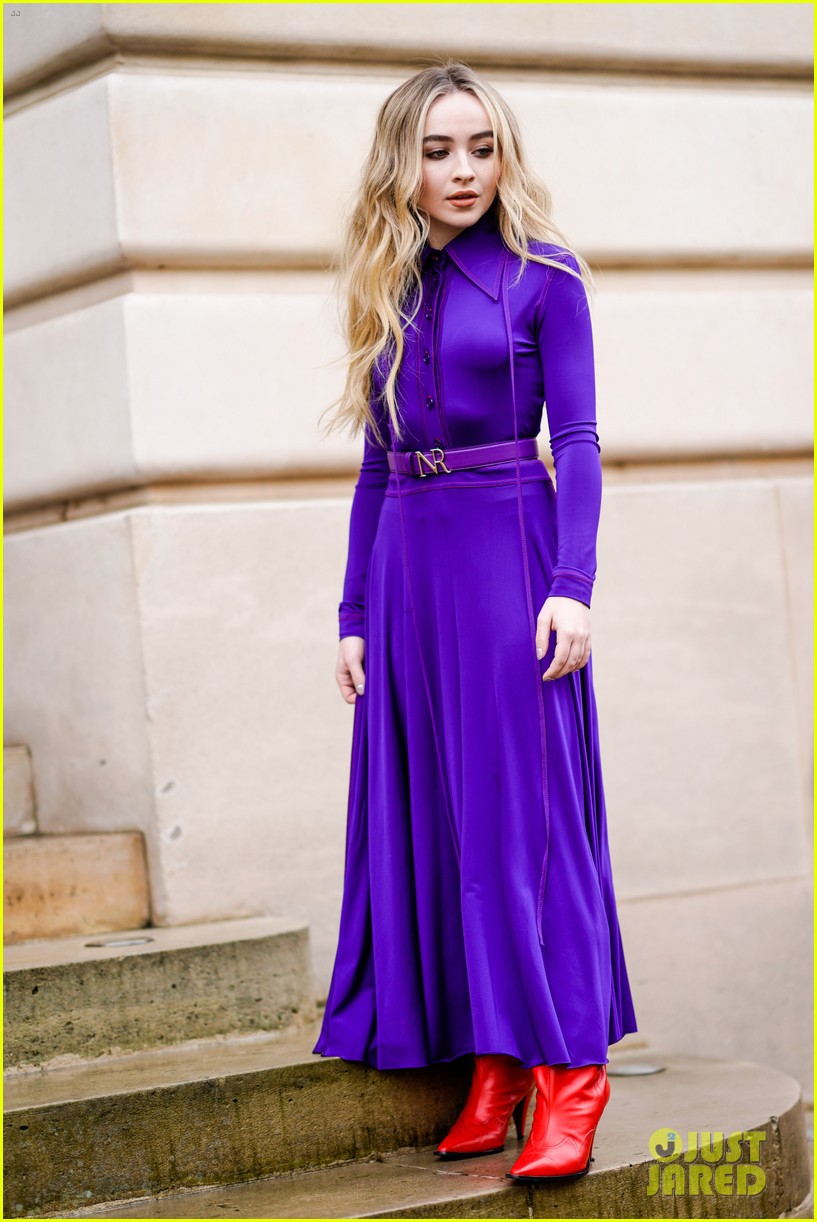 sabrina carpenter goes purple for nina ricci fashion show 02