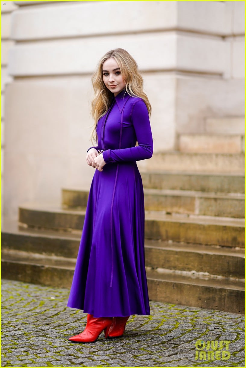 sabrina carpenter goes purple for nina ricci fashion show 10