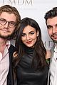 victoria justice dancing mochi opening party 11