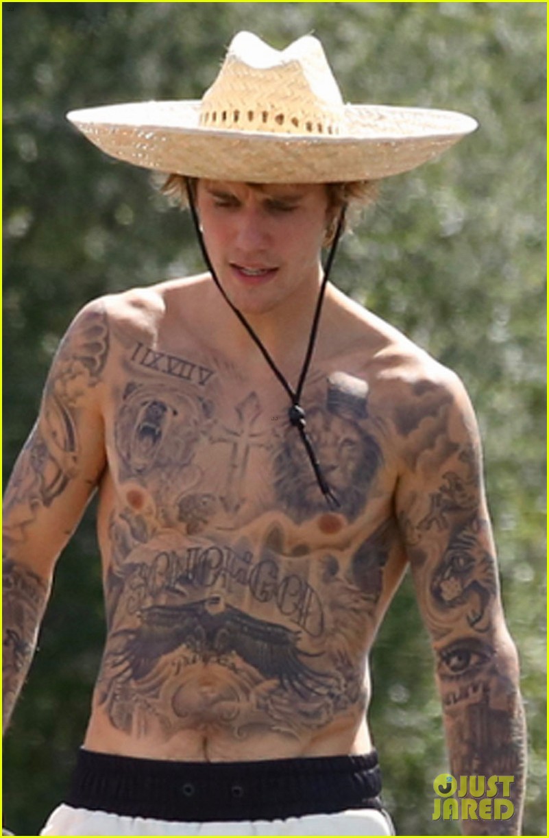 justin bieber goes shirtless loses a shoe in malibu 03