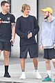 justin bieber kicks off his weekend with soulcycle workout 03