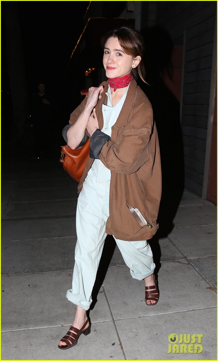 natalia dyer rocks blue jumpsuit while stepping out for sushi dinner 06