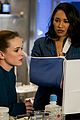 danielle panabaker talks caitlin no frost flash 05