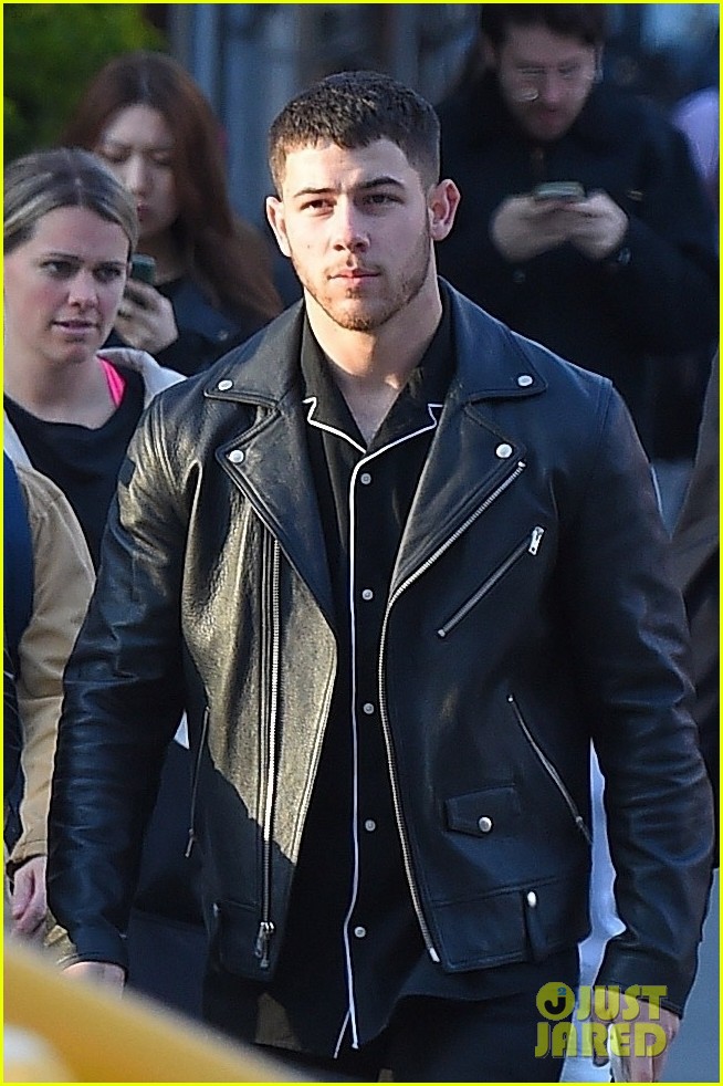 Nick jonas 2024 leather jacket