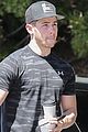 nick jonas shows off buff biceps at the gym 02