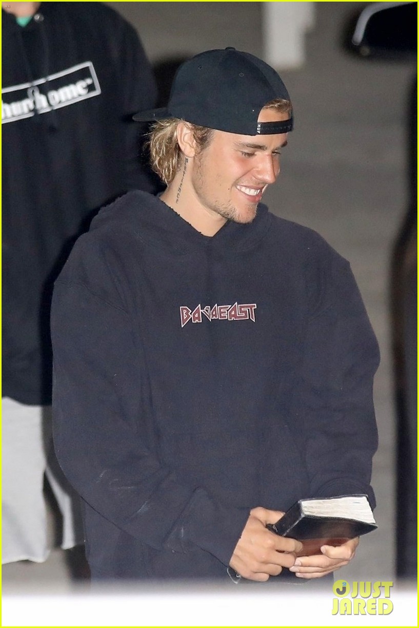 Justin Bieber Is All Smiles Heading Out of Church in Beverly Hills ...