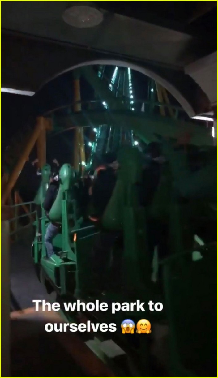 kylie jenner rented out six flags for travis scott birthday 06