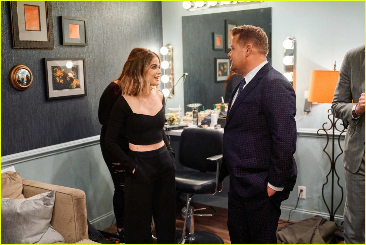 lucy hale enjoys corn dogs with reba mcentire james corden 04