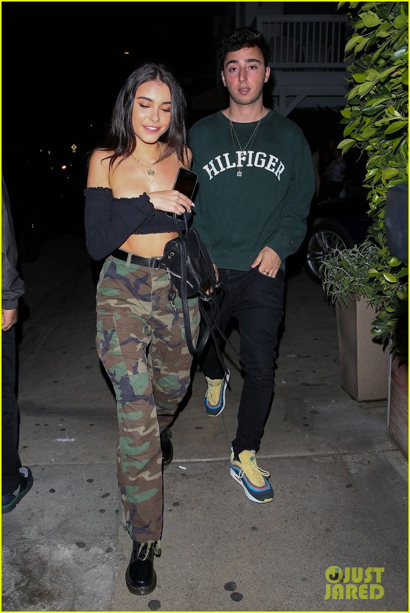 madison beer zack bia hold hands after coachella 04