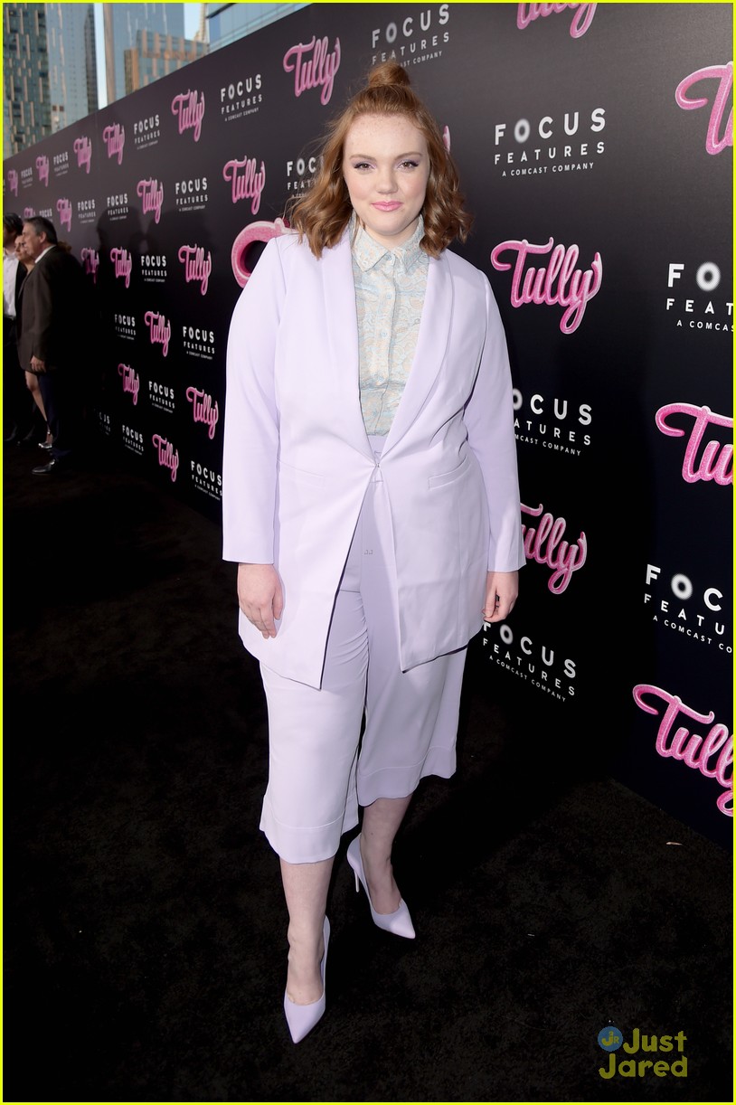 shannon purser molly devers tully premiere 06