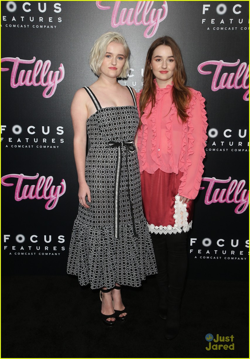 shannon purser molly devers tully premiere 09