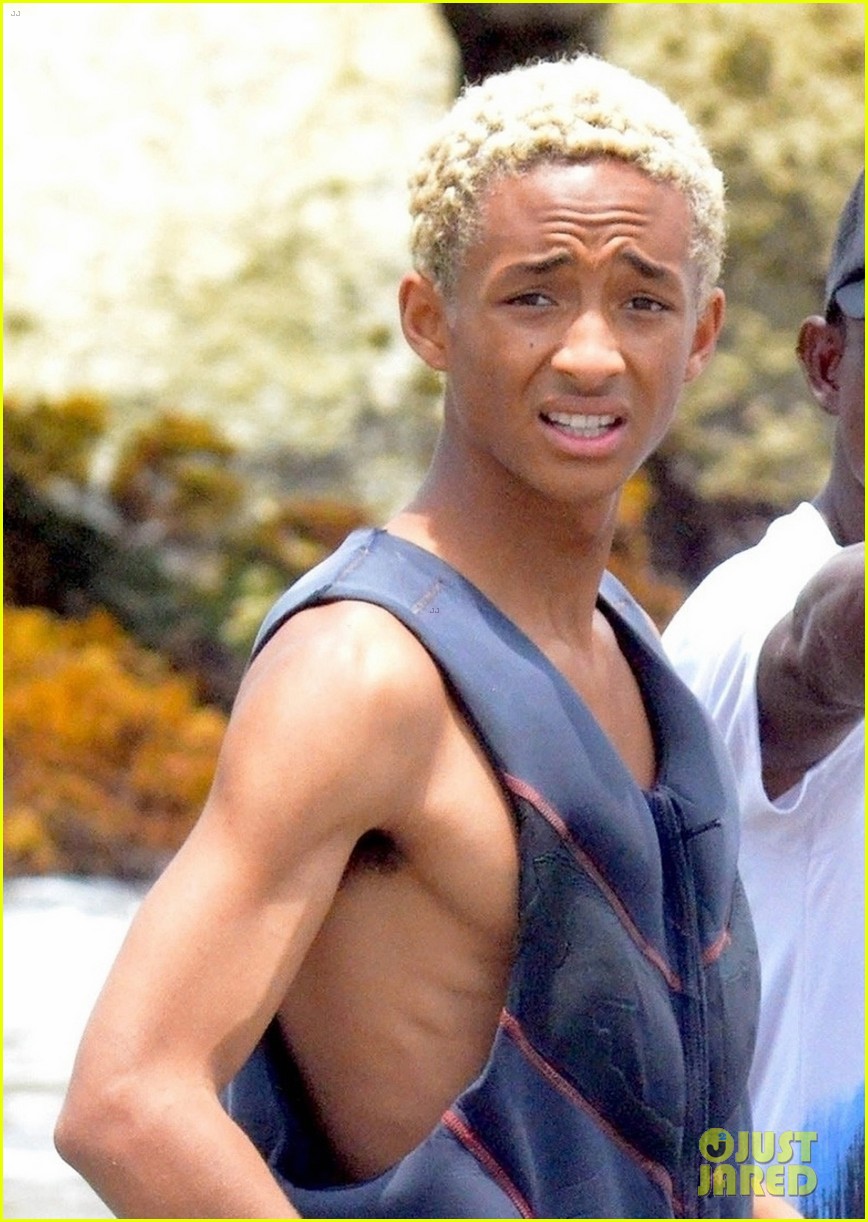 jaden smith wears his underwear while filming music video on the beach in colombia 04