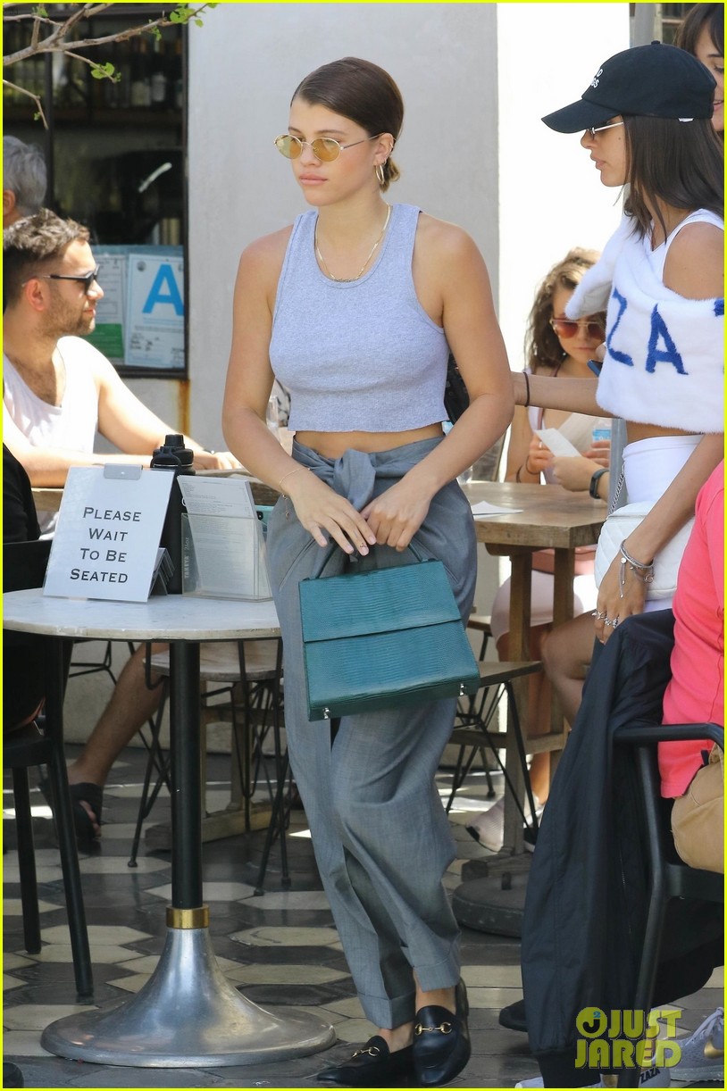 sofia richie goes business casual for weekend outing 03