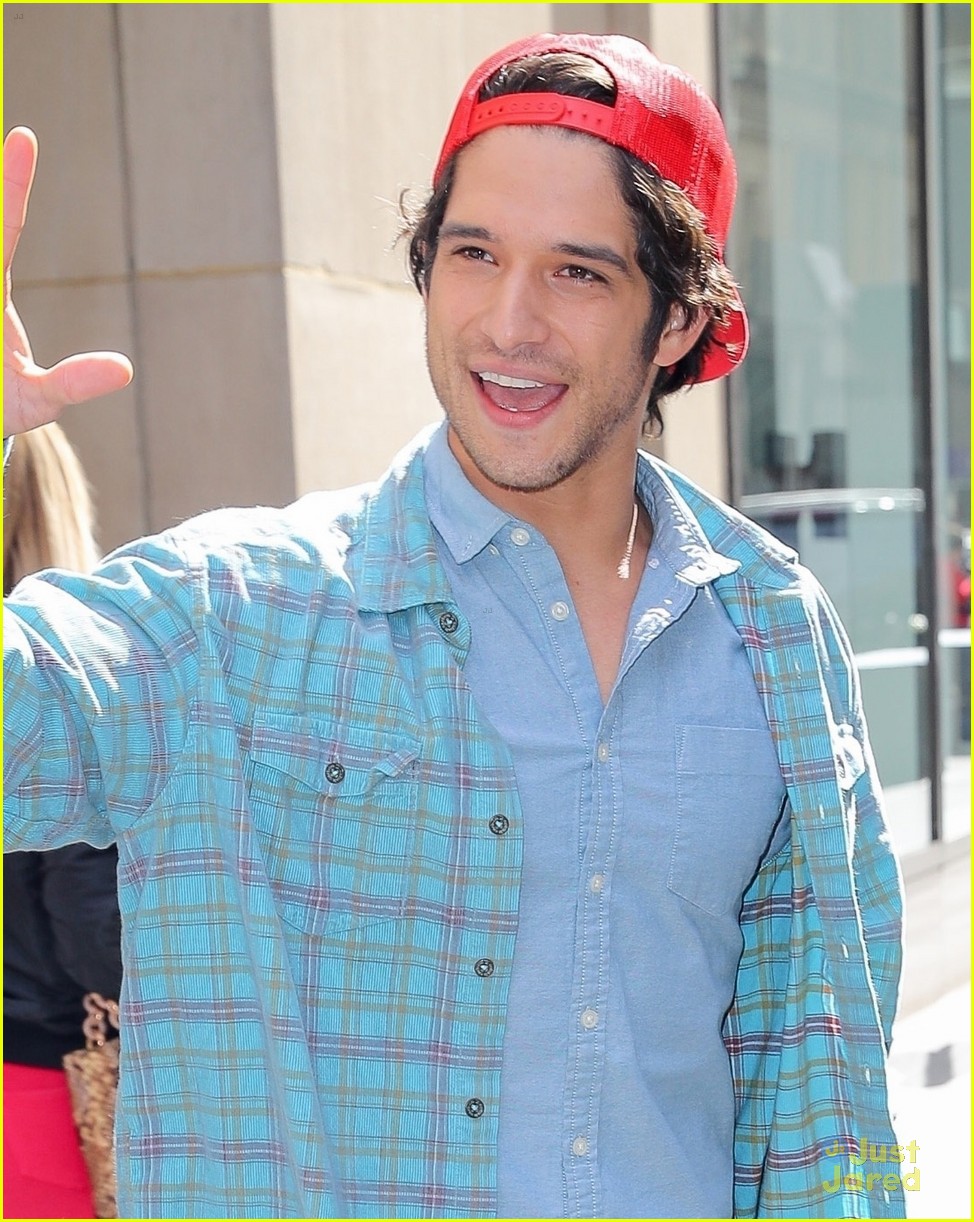 tyler posey fast shoot truth dare nyc 01