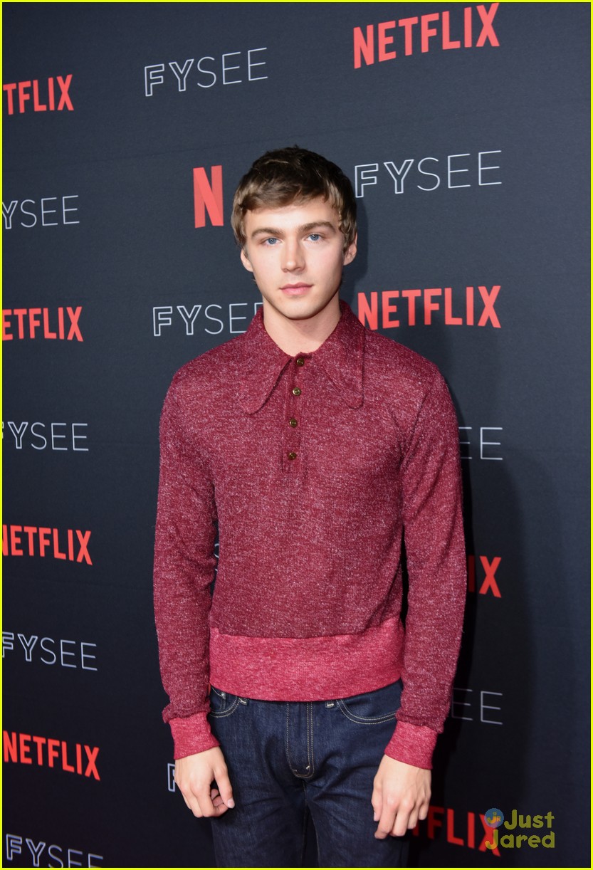 13 reasons why cast netflix fysee party 08