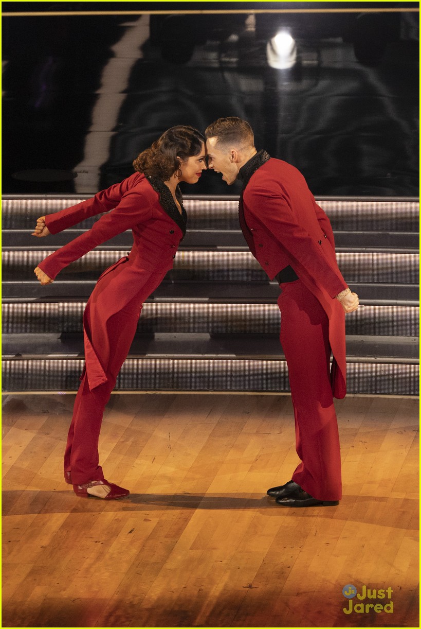 adam rippon jenna johnson connected forever dwts win 27