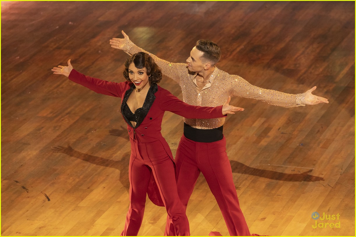 adam rippon jenna johnson connected forever dwts win 31