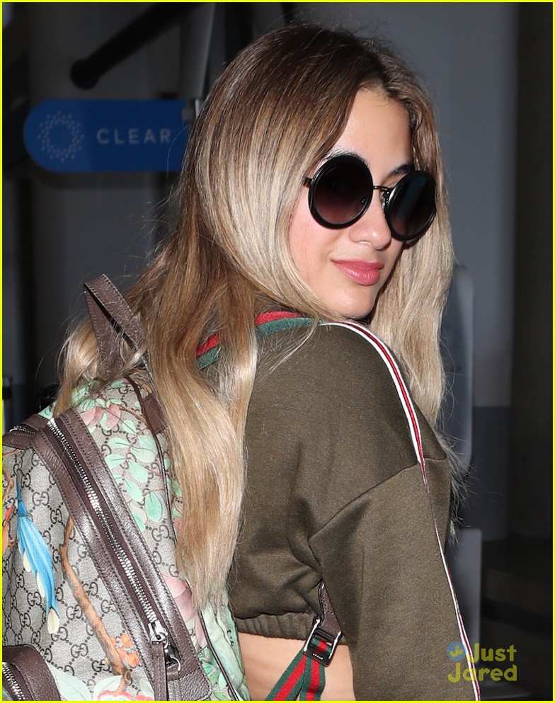 ally brooke lax airport 5h performance 01
