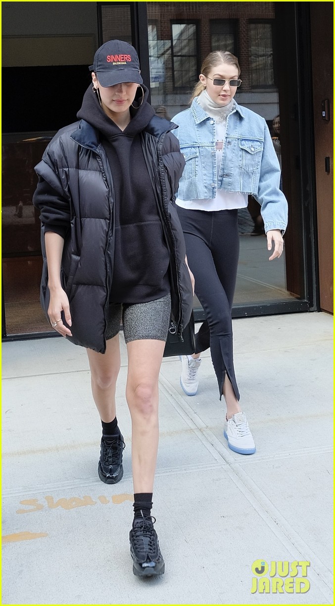 bella hadid hangs out with out with big sis gigi in nyc 07