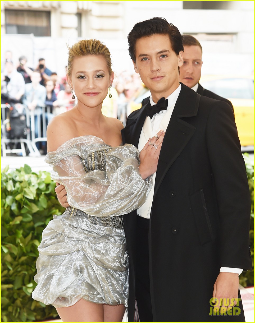 cole sprouse lili reinhart debut met gala 03