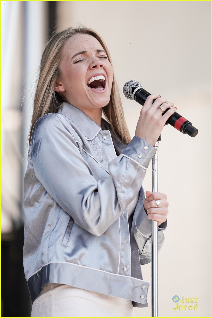 danielle bradbery iheart festival gifted cast worth it collection 01