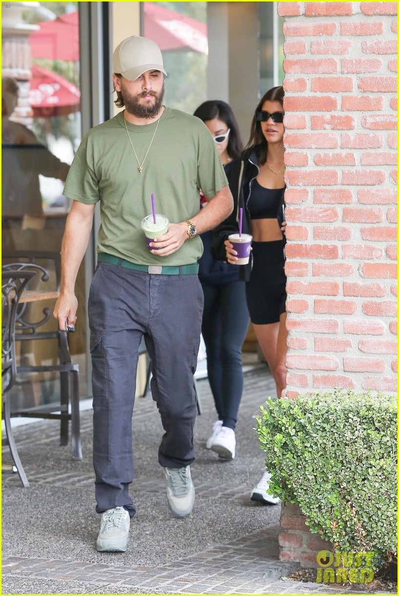 scott disick and sofia richie couple up for coffee bean run 05