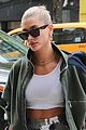 kylie jenner flashes flat tummy in nyc 04