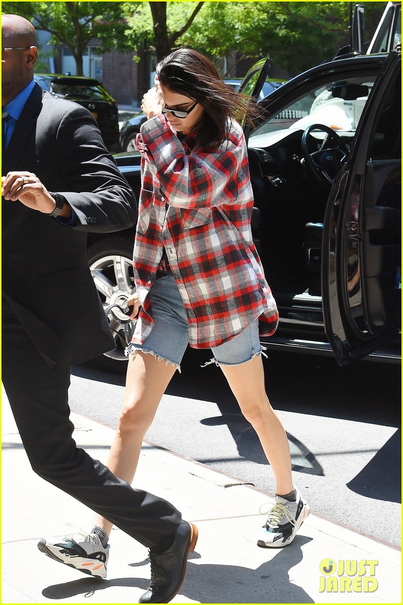 kendall jenner rocks oversized plaid shirt while out in nyc 01