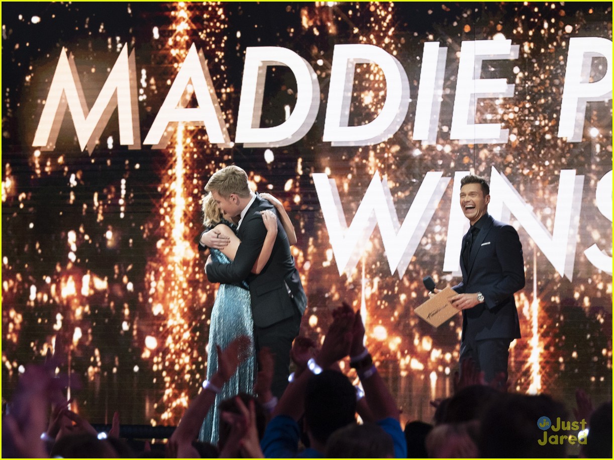 maddie poppe wins american idol pics song 28