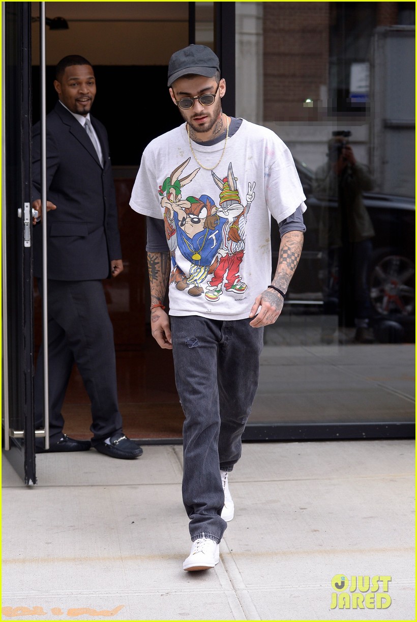 Zayn malik 2024 t shirt style