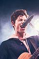 shawn mendes and john mayer premiere where were you in the morning at apple music show 04