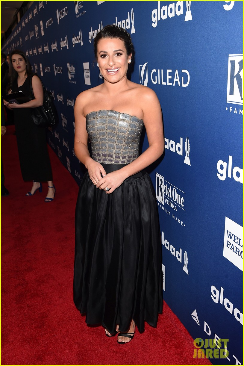 lea michele shows off engagement ring at glaad media awards 14