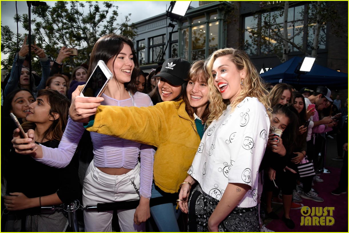 miley cyrus launches converse collection at the grove 23