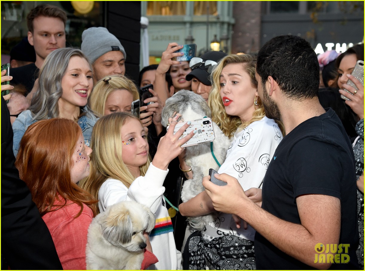 miley cyrus launches converse collection at the grove 35