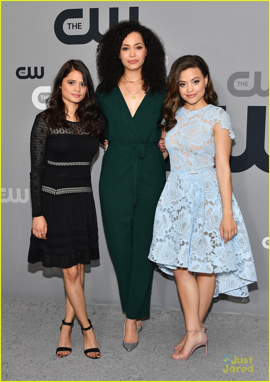 sarah jeffery first look charmed cw upfront 04