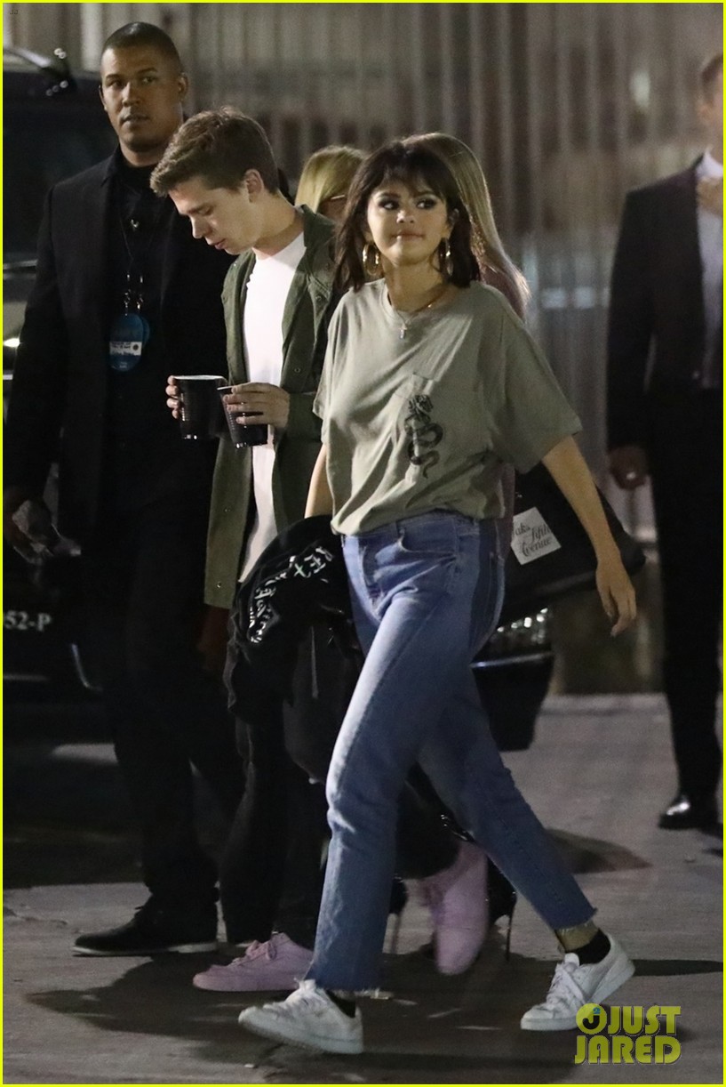 selena gomez leaves taylor swift concert in reputation tour t shirt 04