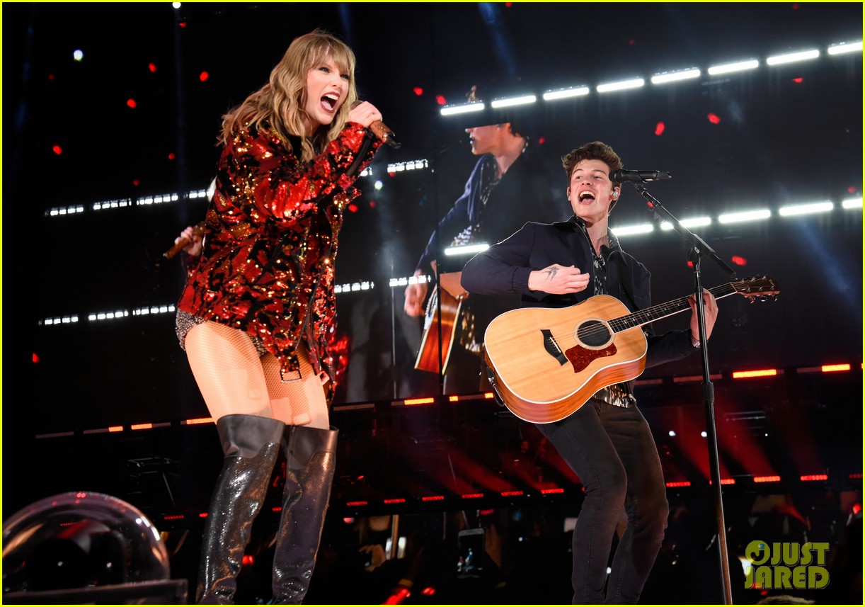 taylor swift shawn mendes reputation tour 02