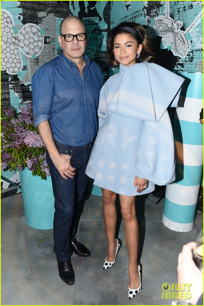 zendaya elle fanning and yara shahidi get glam for tiffany and co event 26