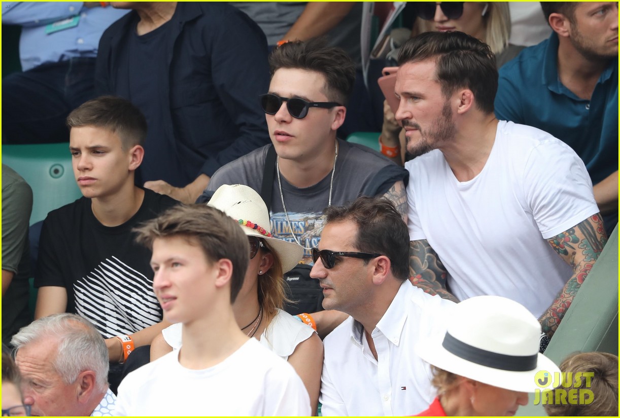 brooklyn and romeo beckham enjoy a day at the french open 10