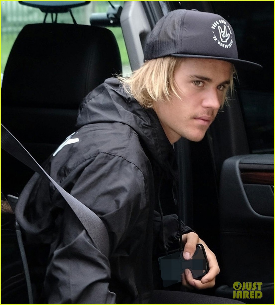 justin bieber and hailey baldwin enjoy night out in miai after church event 01