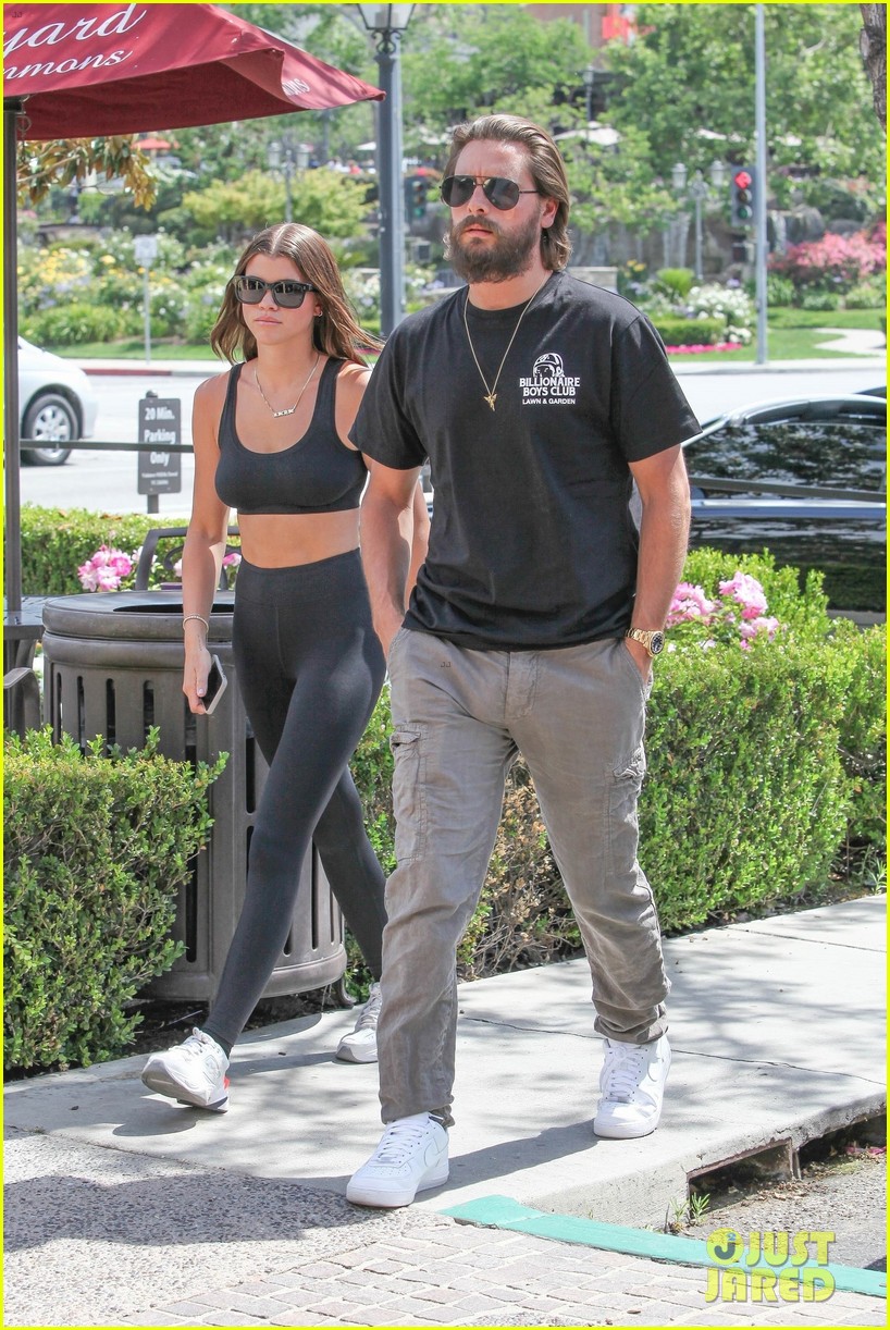 scott disick and sofia richie step out together again after denying breakup rumors 12